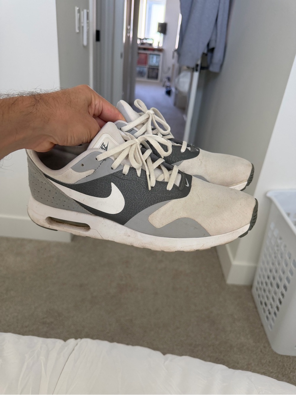 Nike Men’s Athletic Running Shoes - White & Gray